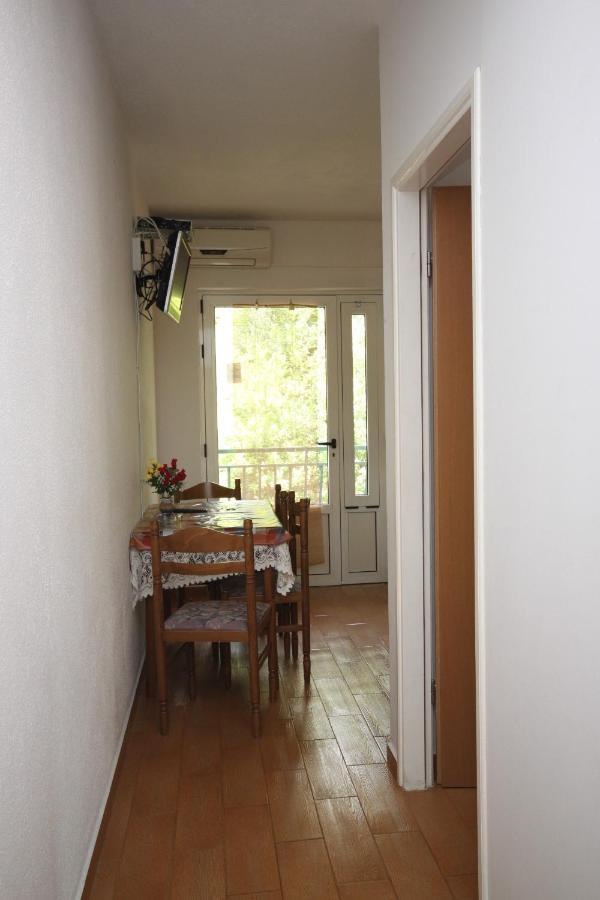 Apartments With A Parking Space Zivogosce - Porat, Makarska - 6700 Igrane Buitenkant foto